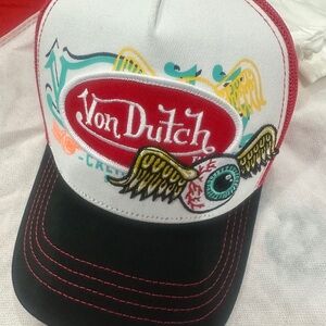 Von Dutch Black and Red Mesh Cap